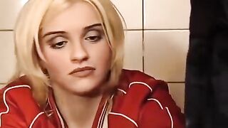 A girl had sex accidentally in the toilet washer in the toilet