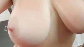 A stepfather seduces his stepdaughter, who is a true magnificence