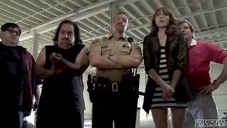 Finger-fucking with a beautiful girl in bed