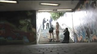 A girl was tied up and fucked on the street, experiencing intense passion