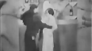 A threesome sex video of the ancient times from 1930