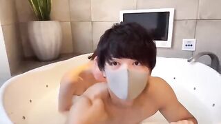 Japanese guy’s slippery handjob using cum lube results in an incredible finish