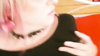 Pregnant woman fucked by her boyfriend in an intense session