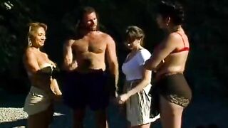 A sexy chick has sex with her boyfriend on the tennis court