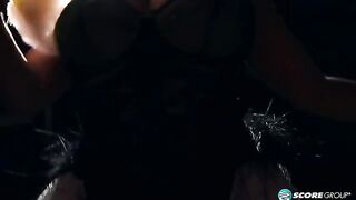 Hot burlesque show with fat Liza Biggs in stockings and pantyhose
