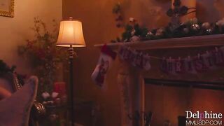 The long lost connection that the blond girl never forgot to meet at Christmas