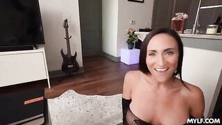 She will be covered in sperm because of the blowjob