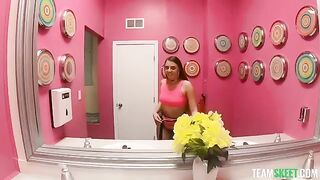 A guy fucked a girl with a big ass while riding her