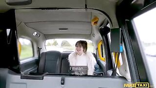 Fucking bitch, I want to fuck you again and again in the car