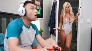 A woman wants a man to fill her with hot cum