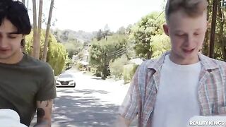 Lil Humper Gang fucked a curvy blonde MILF