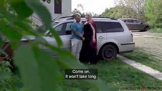 Girl had sex with stranger in her car, it was awesome