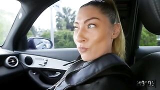 A hot and hungry cop got me to fuck in the car