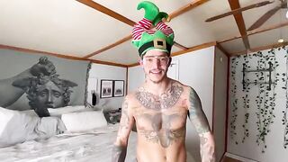 Christmas creampie with a hot blonde in a sexy roleplay