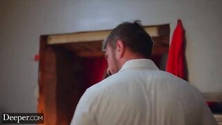 Hot threesome action with Lulu Chu and Gianna Dior