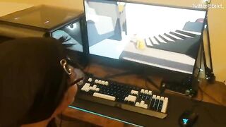 A hot challenge for gamers: a blowjob contest inspired by video games!
