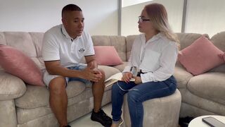 The psychologist received payment for her session with Kira Blonde