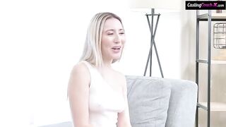 Cute girl had a hard time in pussy casting