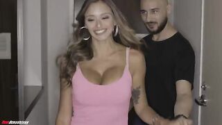 What else can you do with your pussy, baby?