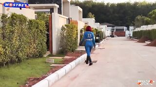 Cosplay slut gets her pussy destroyed by a huge cock