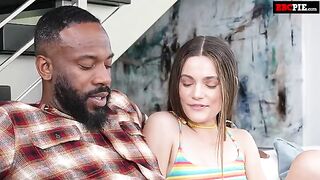 A young girl had sex with a guy and he fucked her mouth
