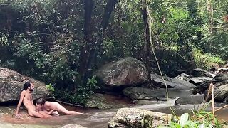 A couple fucked in the tent while camping, it was awesome