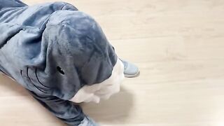 A hot mom surprises her son with a new trend in a steamy way
