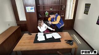 The workplace is no obstacle to passion, especially with a hot secretary