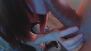 A gorgeous girl with a perfect ass gets fucked in her round ass hole by a fat cock