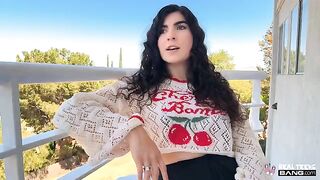 Watching her orgasm is a great pleasure