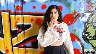 Watching her orgasm is a great pleasure