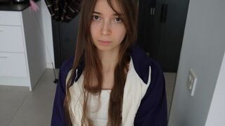 A beautiful girl cheered her boyfriend with a blowjob
