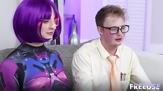 Cute alien girls also love to have their pussies licked, just like Earthly pleasures