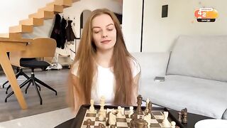 A girl showed how to make the next move, and it was awesome