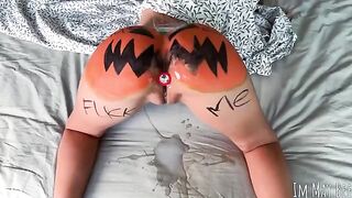 Trick or Treat, Smash the Pumpkin for a Hard Rough Sex