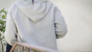 The art of oral sex for her, a sensual display on the bed