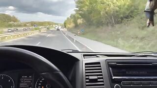 Girl has sex with Uber driver in the car