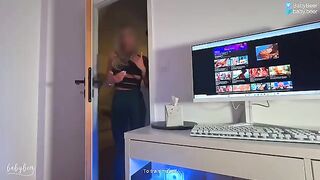 Girl tries to imitate a sexy star, but her head is spinning from booze
