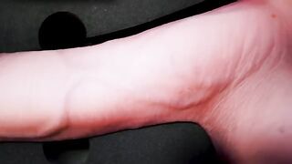 I stroke gently, and I come inevitably - RealCock2 review